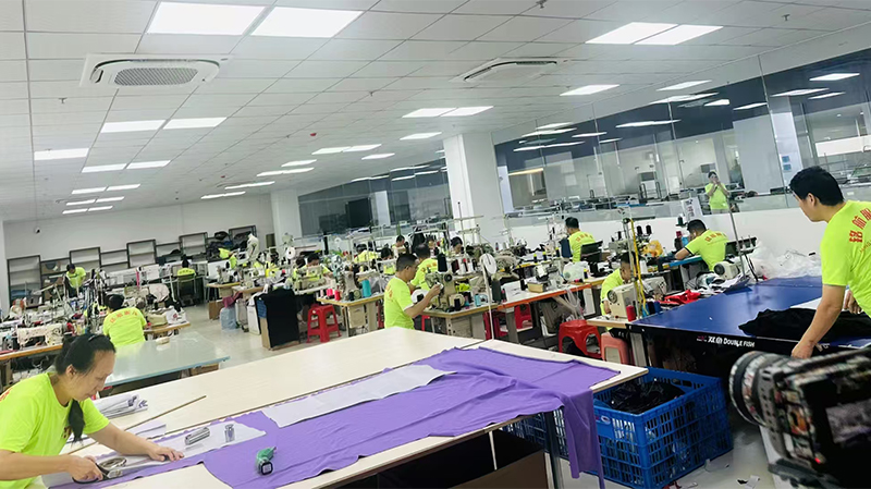 chinese sports clothing manufacturers