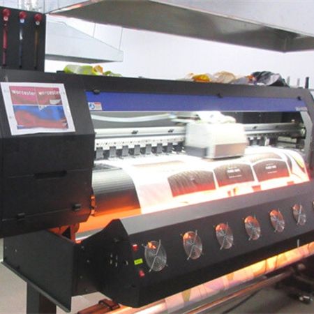 Mașină de imprimat digital