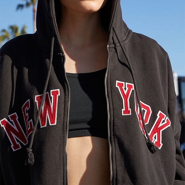 hoodies zip ຂຶ້ນ custom ລາຄາຖືກ