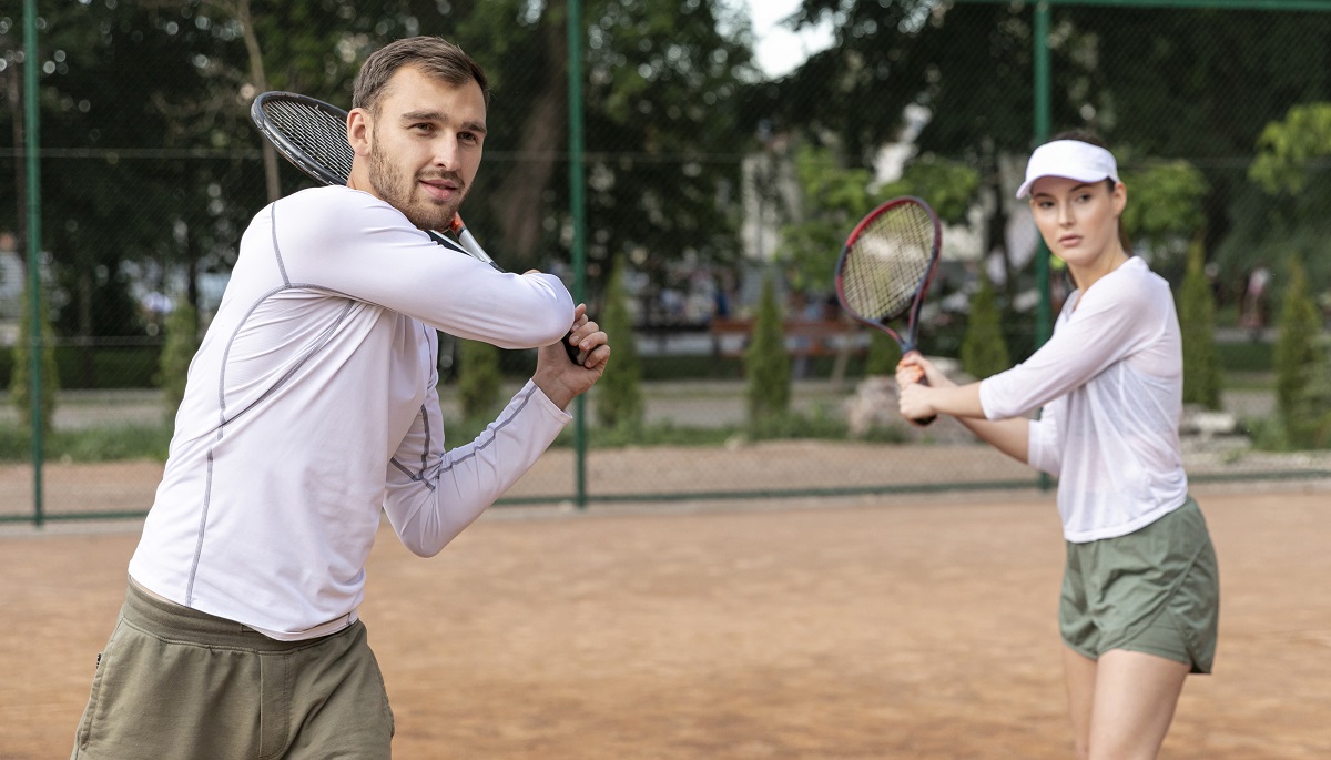 tennis clothing manufacturers