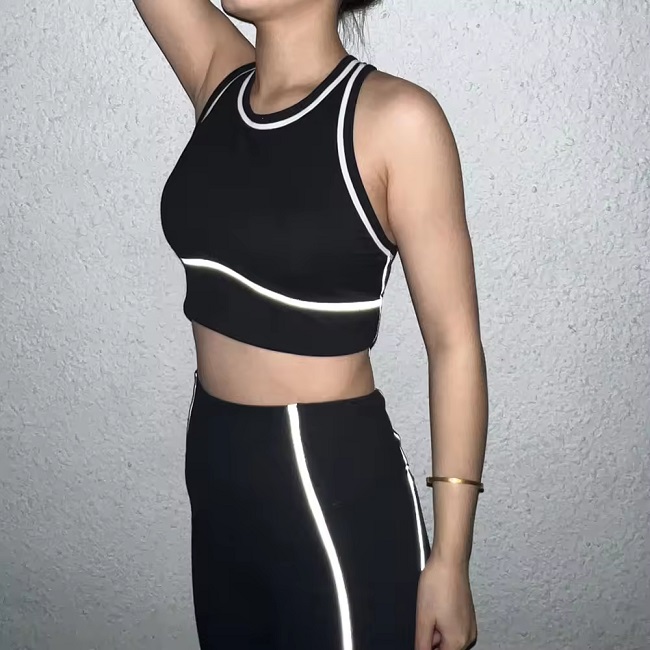 fitness apparel manufacturers