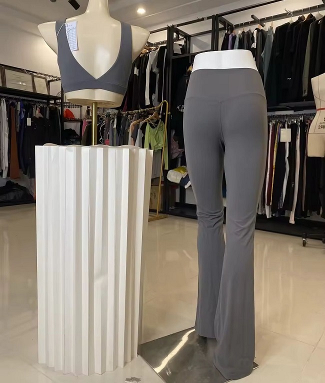 fitness clothing manufacturers