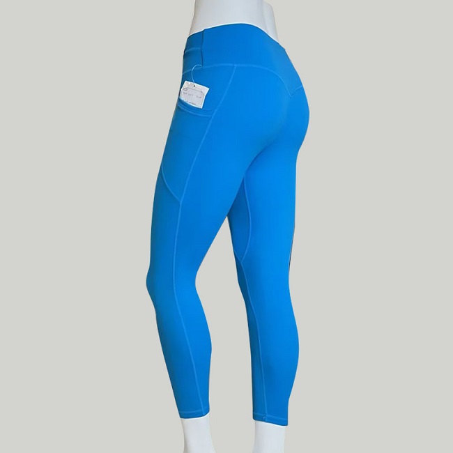 custom yoga pants with logo